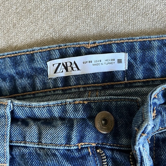 Zara Oversized distressed wide leg jeans - Picture 4 of 8